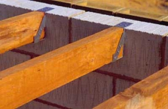 Перекрытие деревянной балки