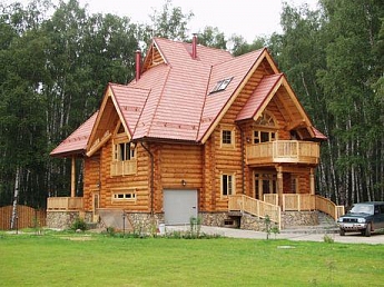 Уход за деревянным домом