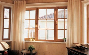 Окна из древесины лиственницы